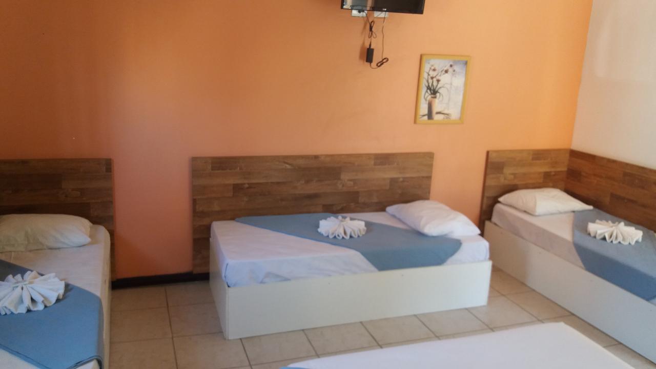 Hotel Pousada Dellamares Ubatuba Buitenkant foto