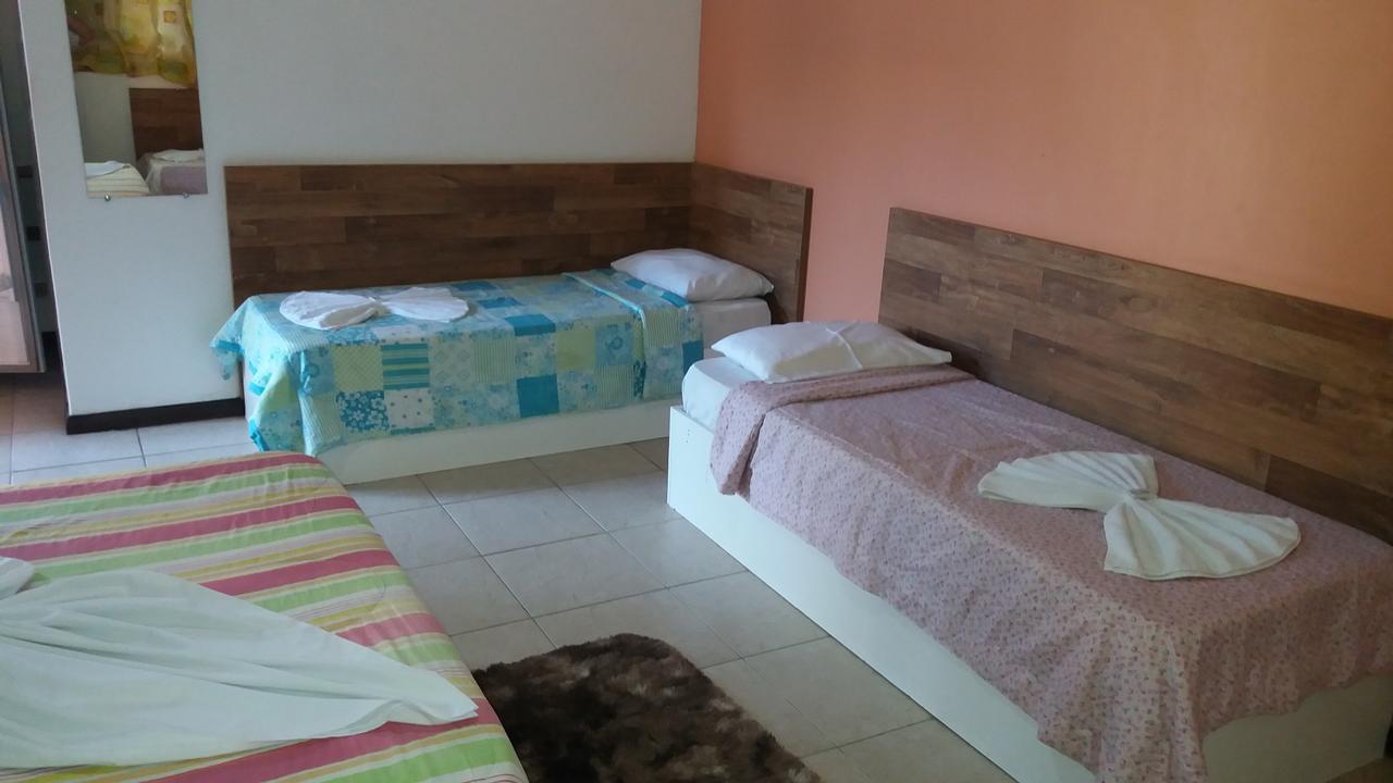 Hotel Pousada Dellamares Ubatuba Buitenkant foto